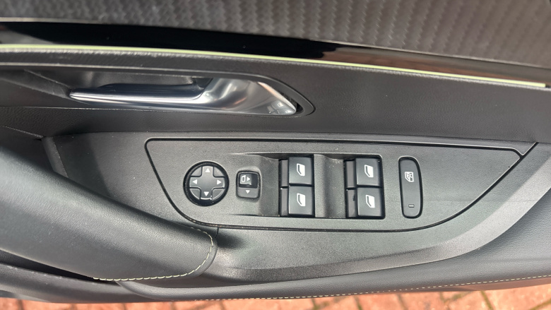 Peugeot 2008 1.2 PureTech 130 GT 5dr Petrol Estate